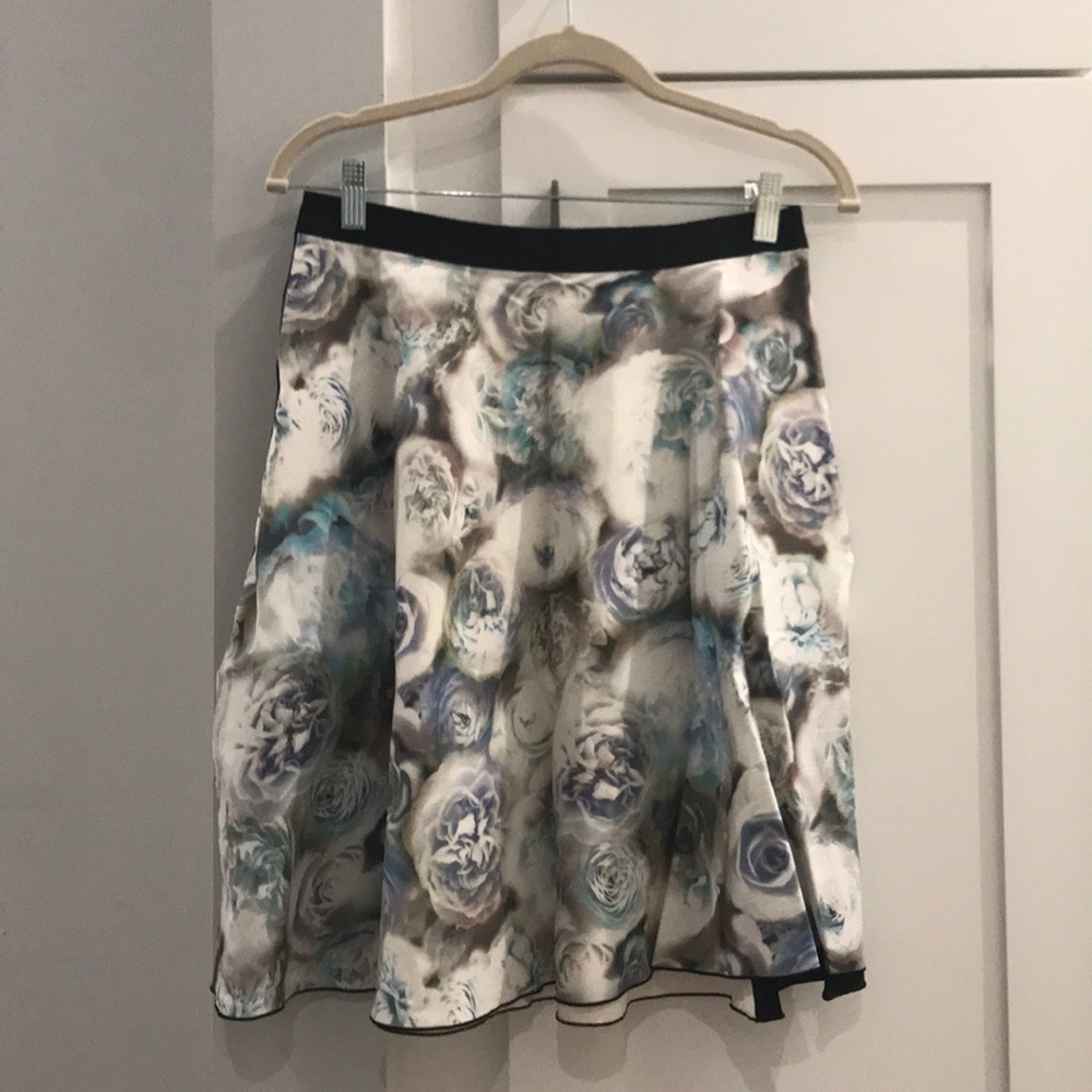 Max & Co floral knee length a-line skirt
